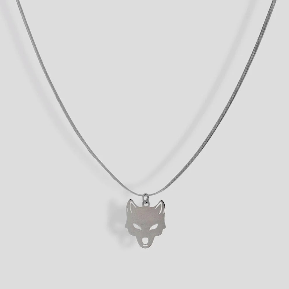 Wolf Pendant [Silver]