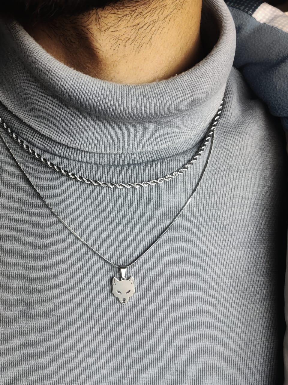 Wolf Pendant [Silver]